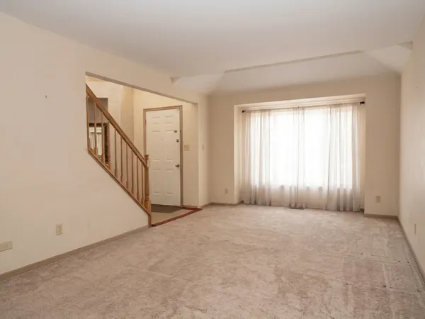 $315,000 | 232 Highland Road, Matteson, IL 60443