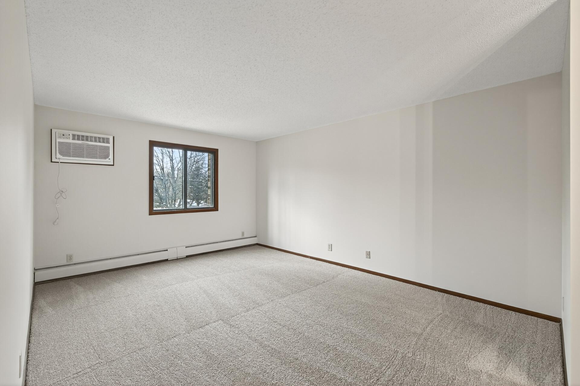 10441 Greenbrier Road, Unit 222 Minnetonka, MN 55305 - Photo 12 of 24