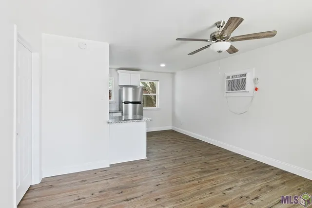 $1,000 | Undisclosed Address, Denham Springs, LA 70726