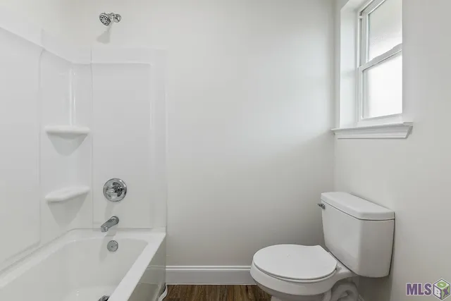 $1,000 | Undisclosed Address, Denham Springs, LA 70726