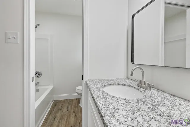 $1,000 | Undisclosed Address, Denham Springs, LA 70726