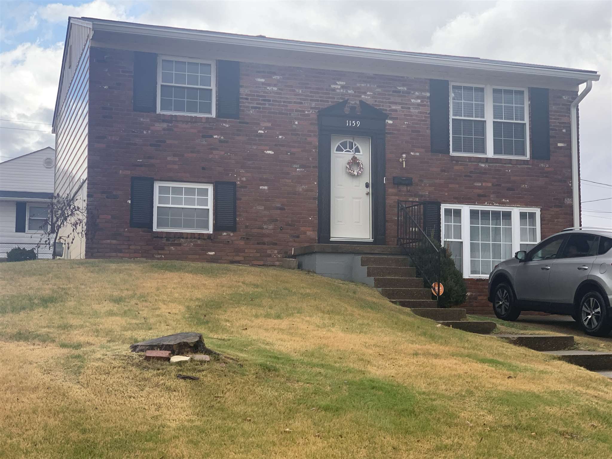 1159 Old Post Road Evansville, IN 47710 - Photo 1 of 24 Gallery Image 1