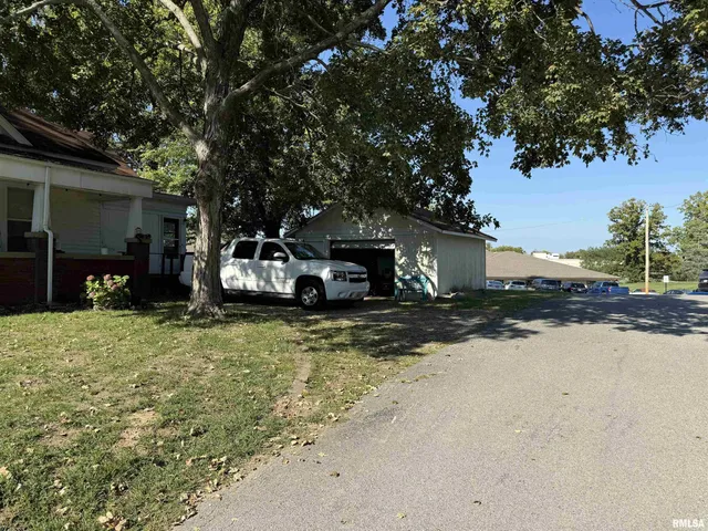 $89,900 | 110 West Monroe Street, Anna, IL 62906