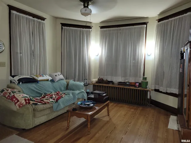 $89,900 | 110 West Monroe Street, Anna, IL 62906