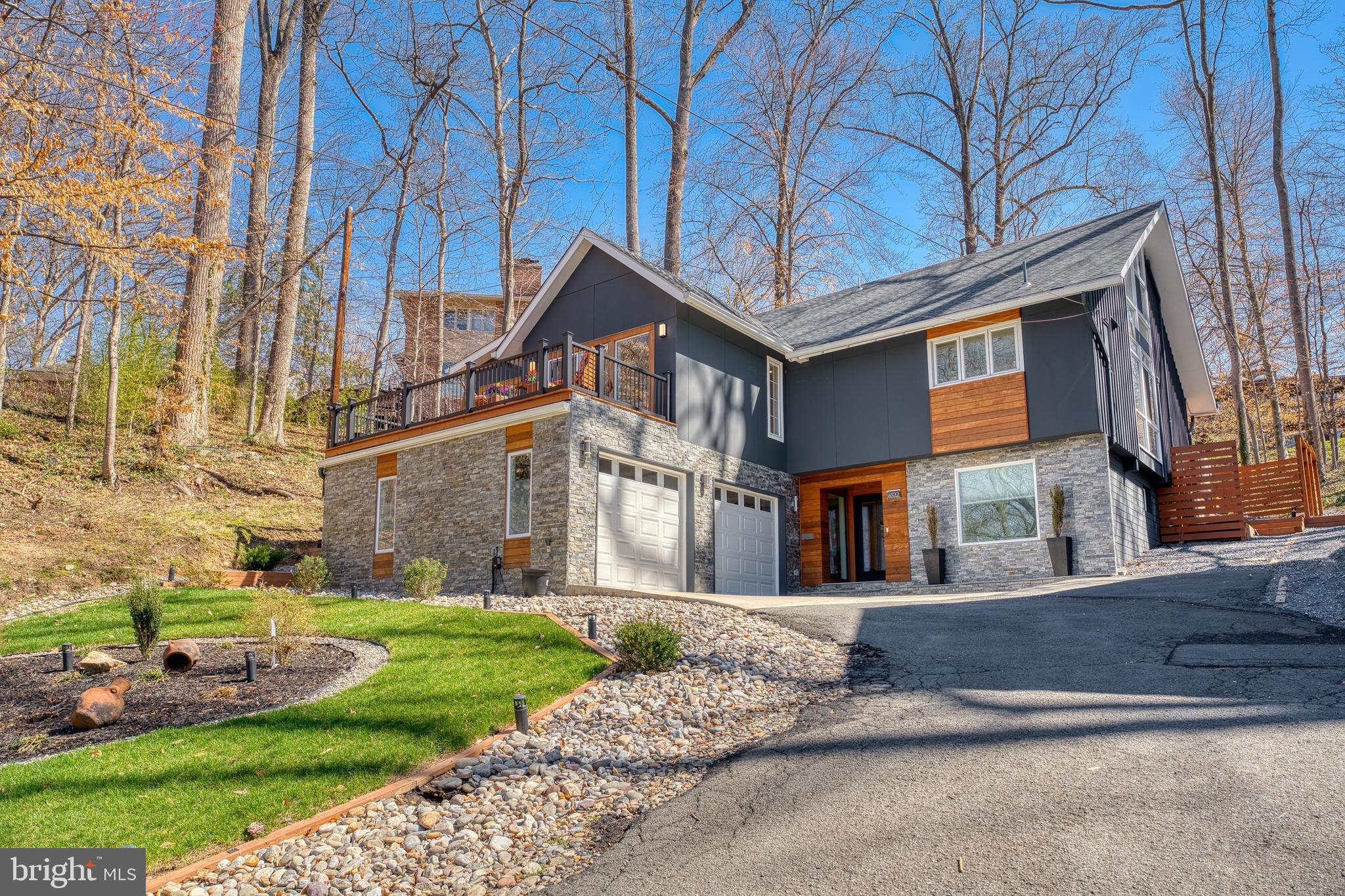 Front View w/ Professionally Landscaped Front Yard