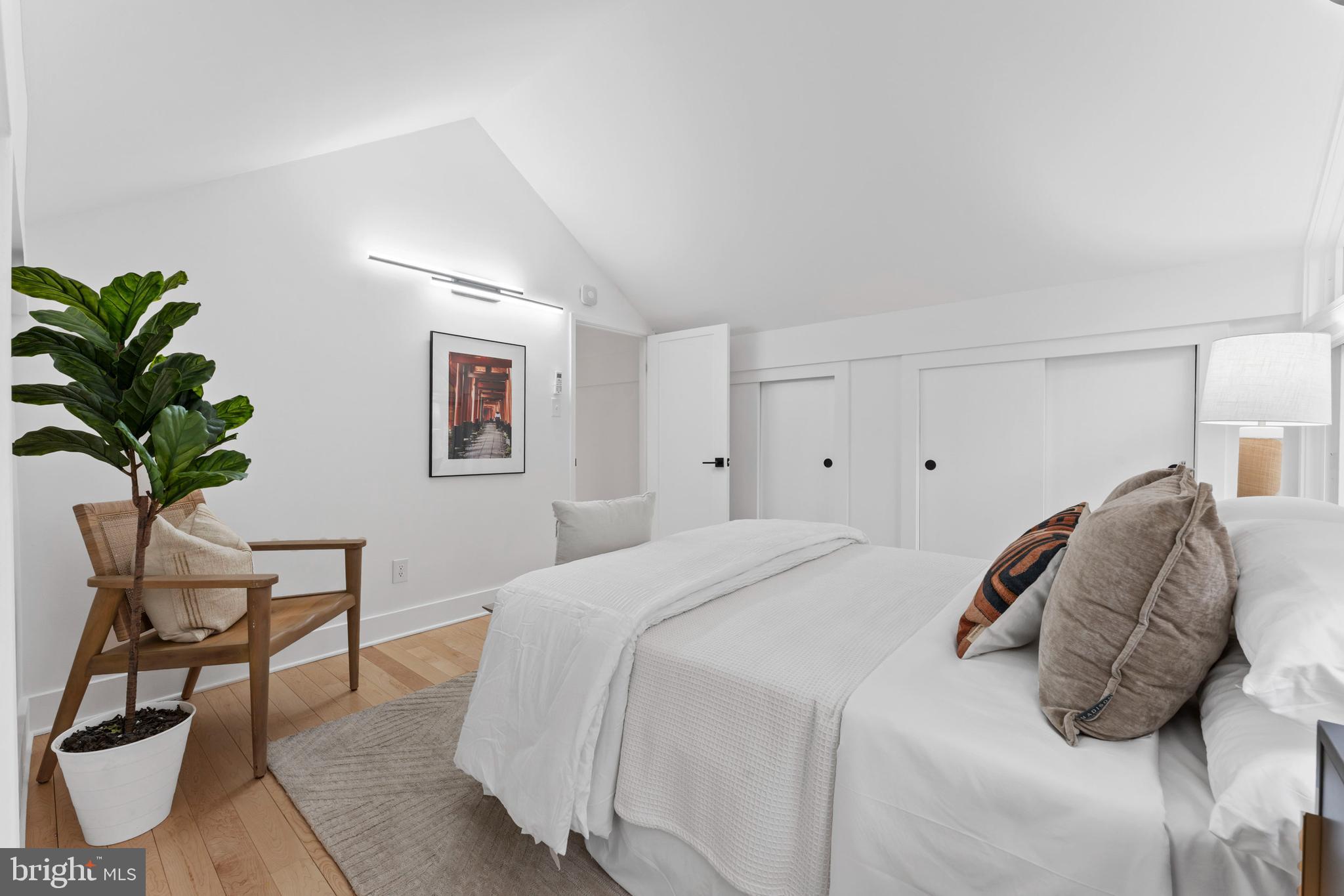 6522 Walhonding Road Bethesda, MD 20816 - Photo 42 of 76 Top Floor Bedroom (1)