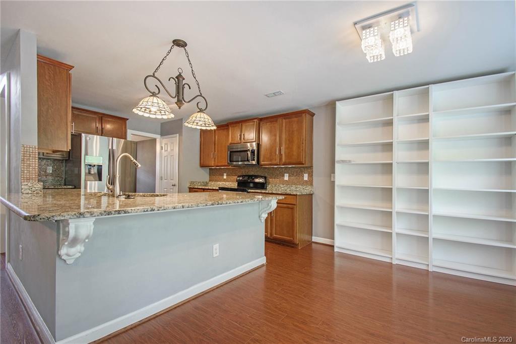 10722 Greenhead View Road Charlotte, NC 28262 - Photo 12 of 35 Gallery Image 12