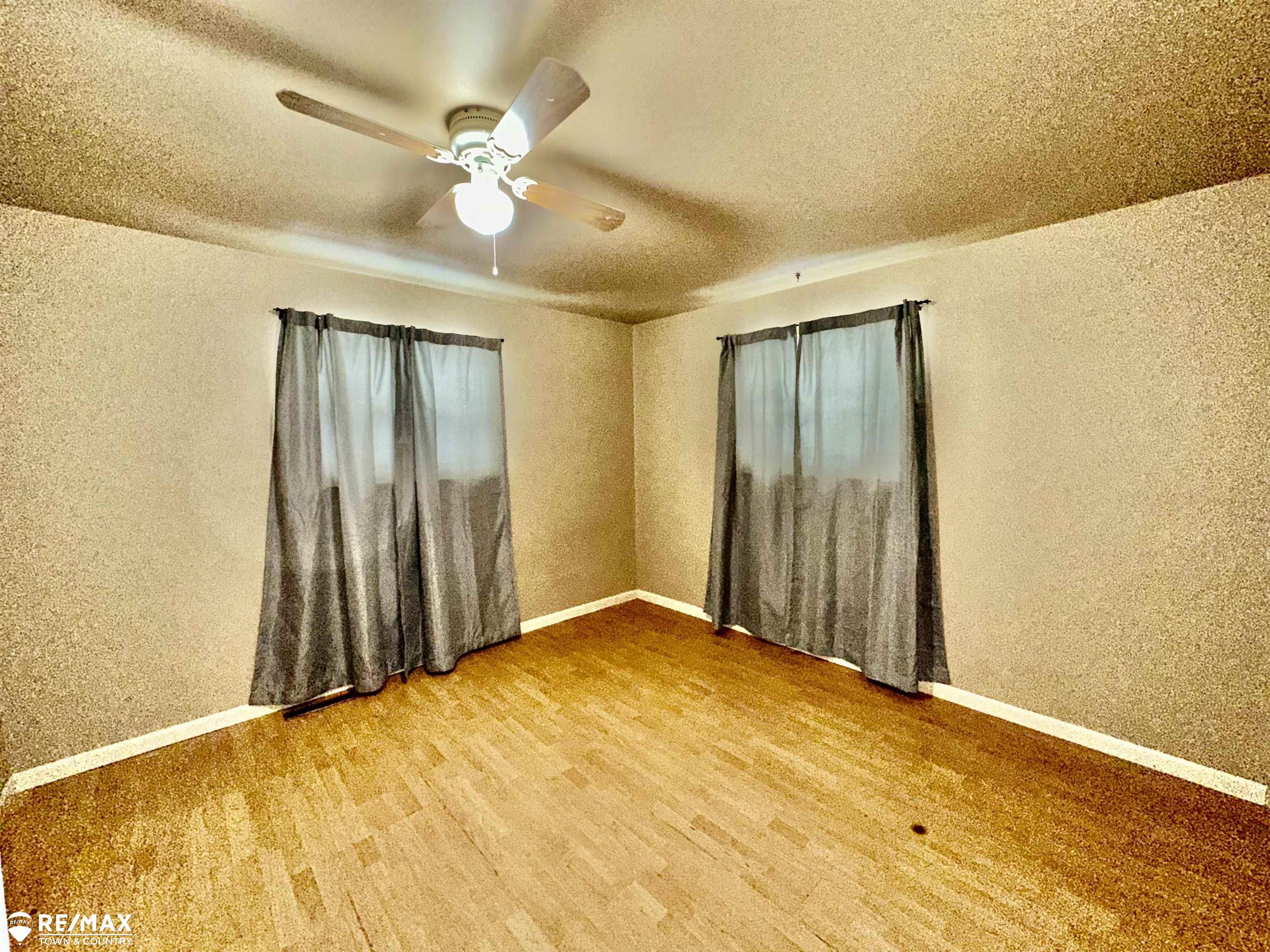 5202 Center Road Flint, MI 48506 - Photo 11 of 19