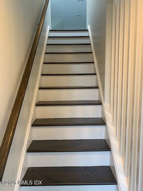 89 West View Street, Unit 2 Greenwich, CT 06830 - Photo 13 of 19 89 View st west photos (002)_Page_10_Ima