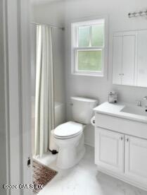 89 View Street West, Unit 2 Greenwich, CT 06830 - Photo 14 of 28 89 View st west photos (002)_Page_12_Ima