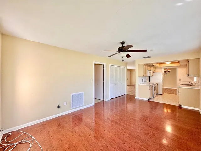 $2,600 | 2060 Attache Court, Clearwater, FL 33764