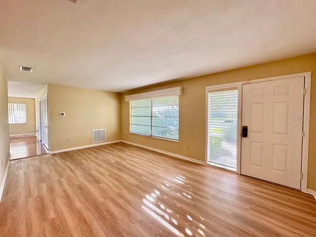 $2,600 | 2060 Attache Court, Clearwater, FL 33764