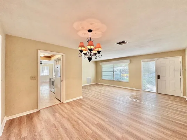 $2,600 | 2060 Attache Court, Clearwater, FL 33764