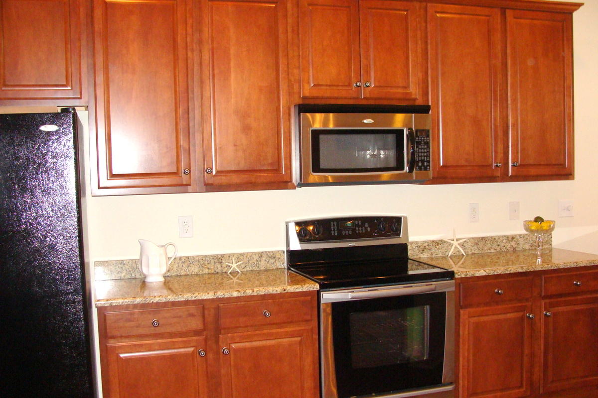 1642 Indaba Way Charleston, SC 29414 - Photo 16 of 55 Whirlpool appliances