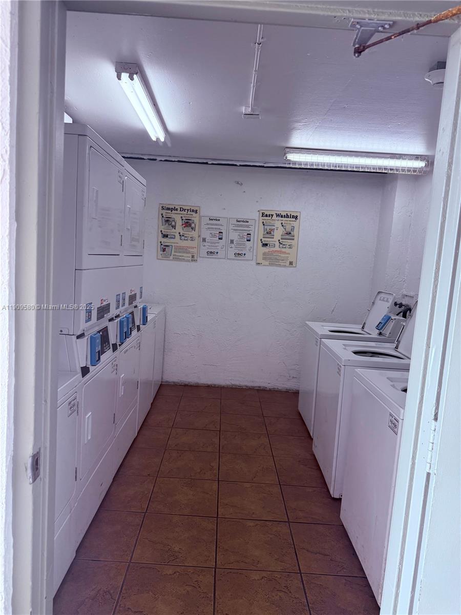 8200 Southwest 210th Street, Unit 311 Cutler Bay, FL 33189 - Photo 2 of 8 a view of utility room