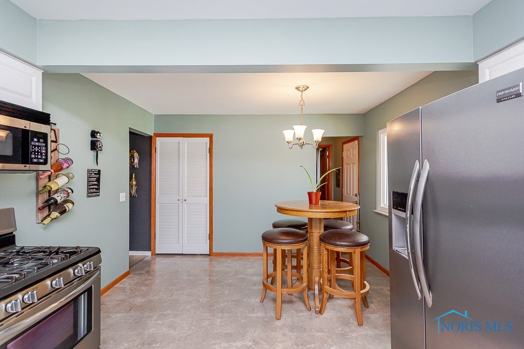 3030 Wichita Road Toledo, OH 43613 - Photo 16 of 35 Gallery Image 16