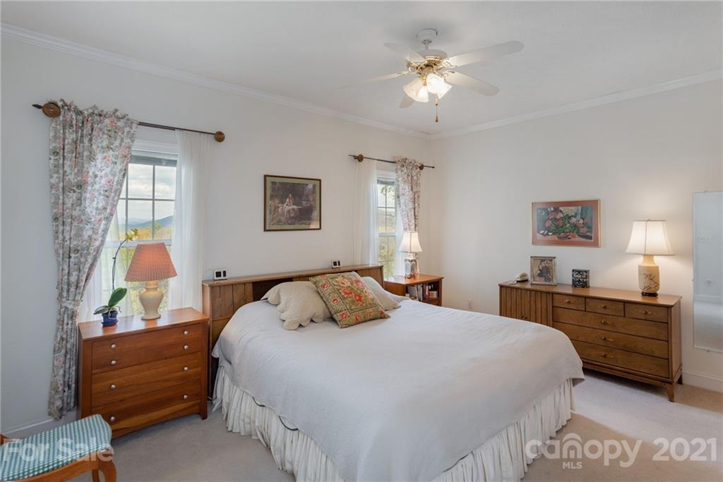 672 High Quarry Road Hendersonville, NC 28791 - Photo 23 of 36 Gallery Image 23