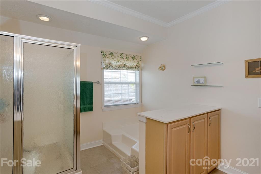 672 High Quarry Road Hendersonville, NC 28791 - Photo 26 of 36 Gallery Image 26