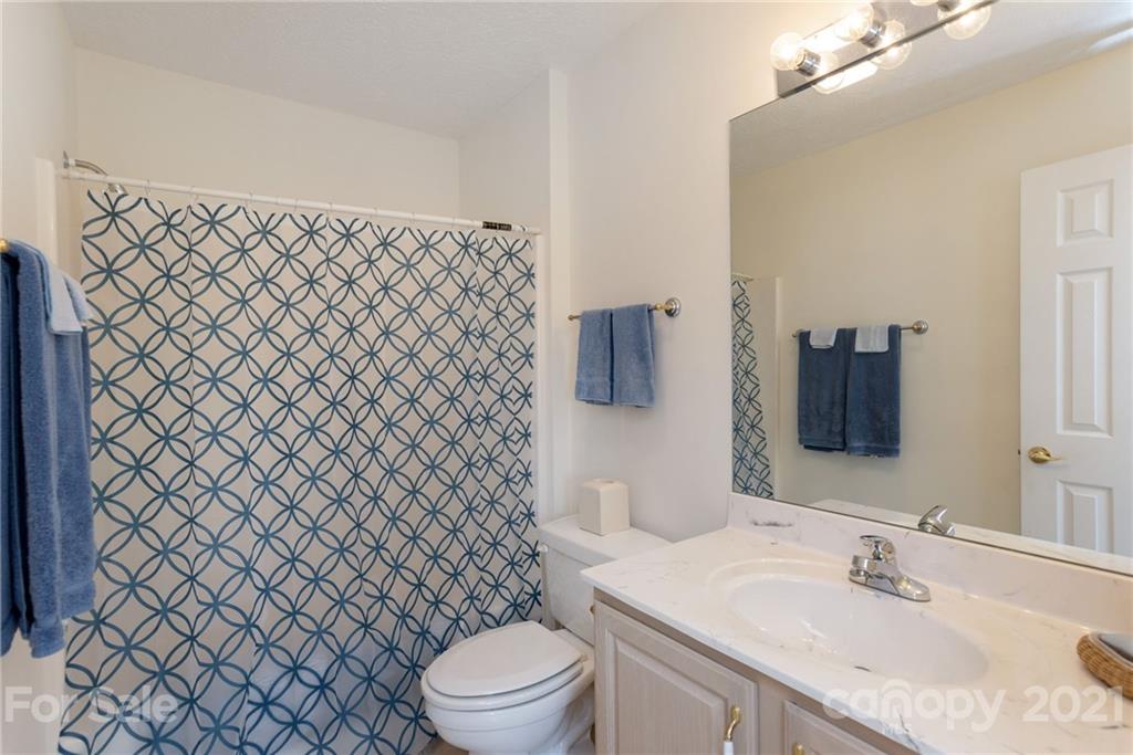 672 High Quarry Road Hendersonville, NC 28791 - Photo 32 of 36 Gallery Image 32