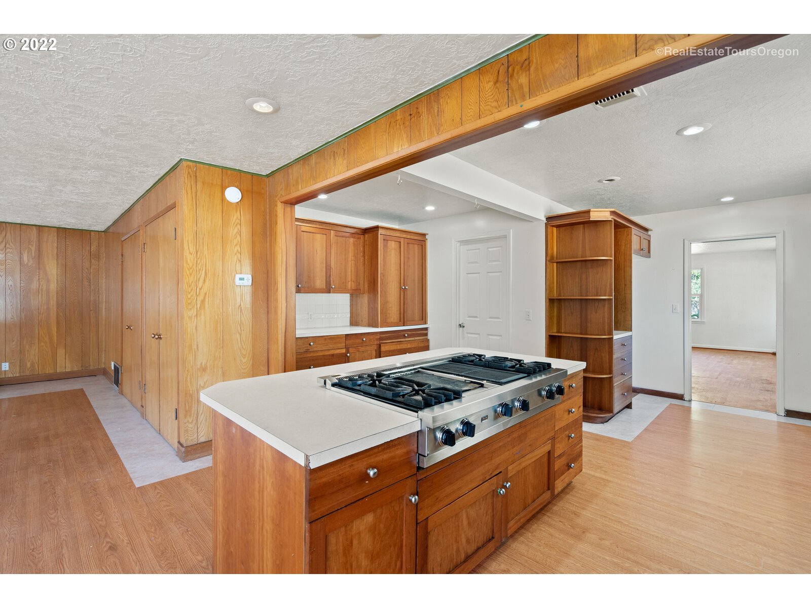 32461 South Krupicka Way Molalla, OR 97038 - Photo 12 of 32 Gallery Image 12