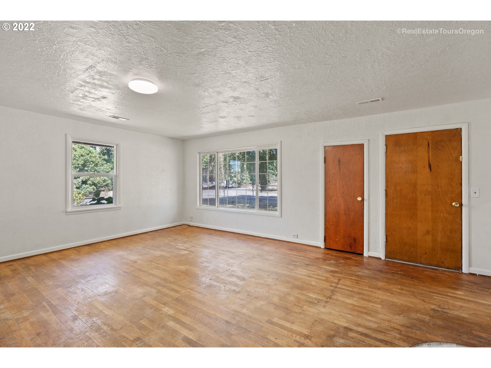 32461 South Krupicka Way Molalla, OR 97038 - Photo 8 of 32 Gallery Image 8