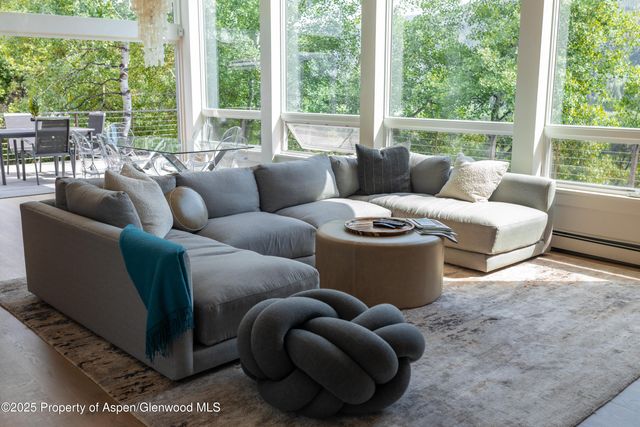 $10,500,000 | 602 Mountain Laurel Drive, Aspen, CO 81611