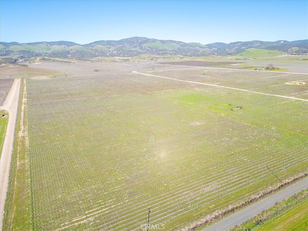 48655 Lockwood-Jolon Road Lockwood, CA 93932 - Photo 21 of 70 a view of an ocean and beach