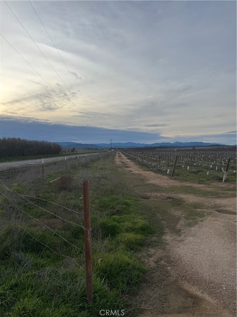 48655 Lockwood-Jolon Road Lockwood, CA 93932 - Photo 61 of 70 a view of an ocean with beach