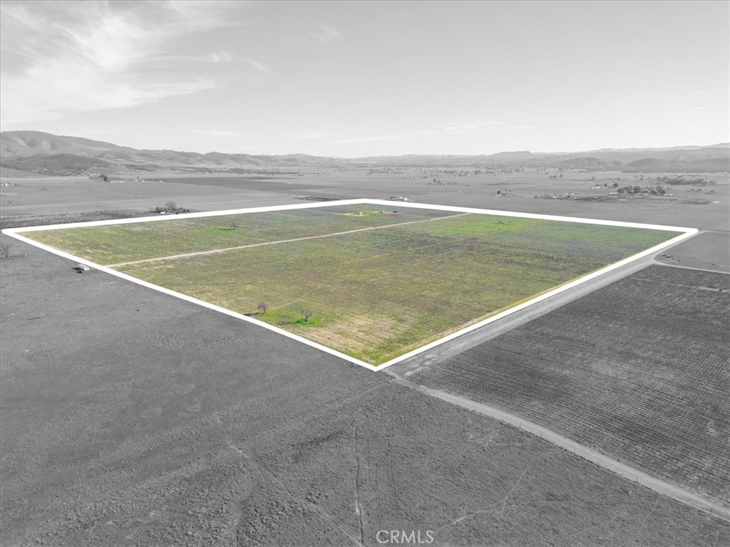 48655 Lockwood-Jolon Road Lockwood, CA 93932 - Photo 8 of 70 a view of a tennis court