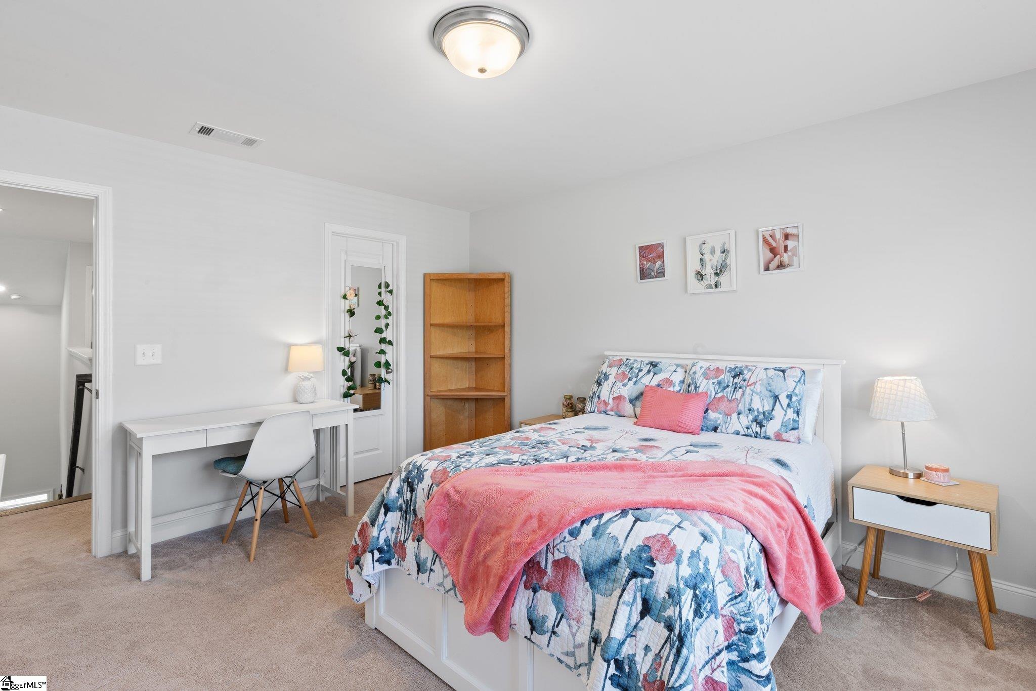 120 Turfway Drive Greer, SC 29651 - Photo 23 of 34