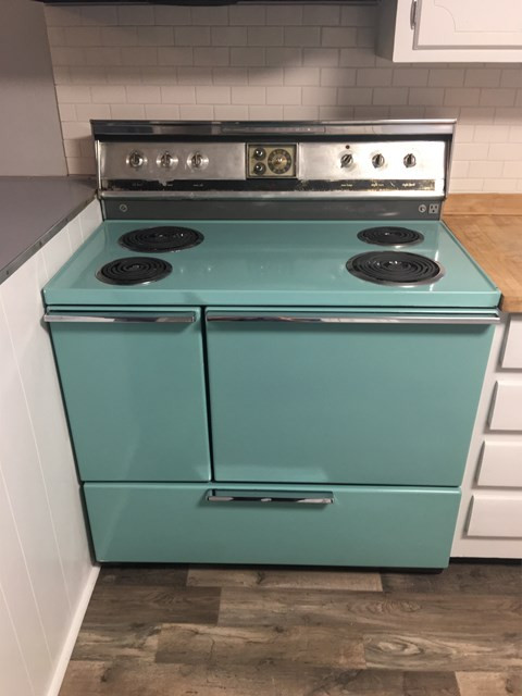 399 Howell-Young Road Thomson, GA 30824 - Photo 10 of 21 Coolest retro stove that works.