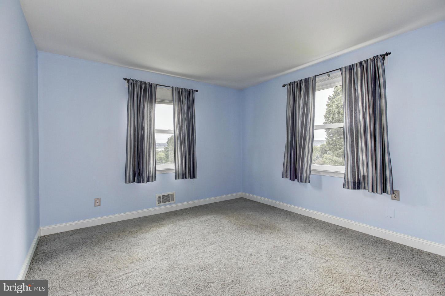 10517 Samona Road Cockeysville, MD 21030 - Photo 11 of 22 Master Bedroom