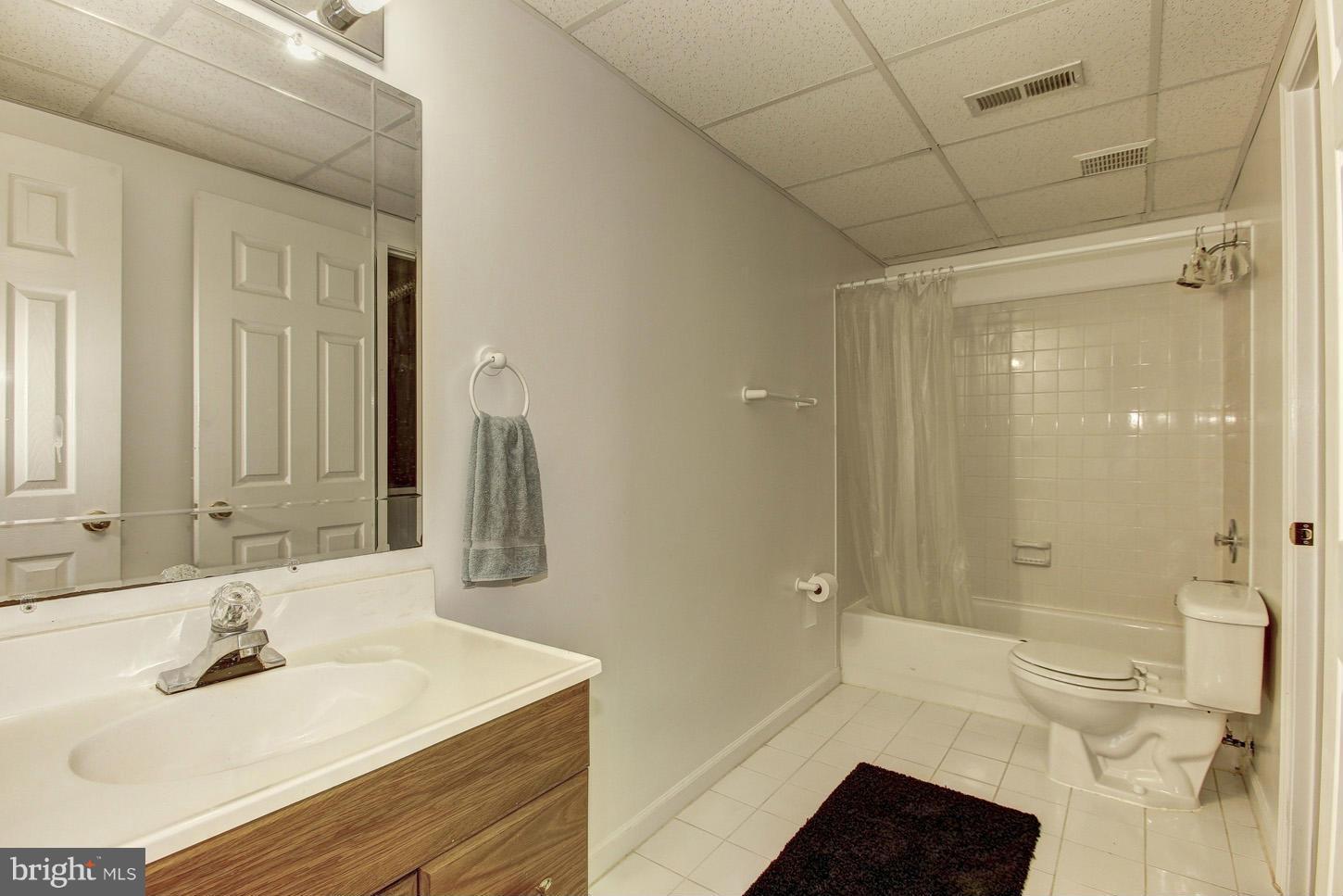 10517 Samona Road Cockeysville, MD 21030 - Photo 19 of 22 Attached Full Bath