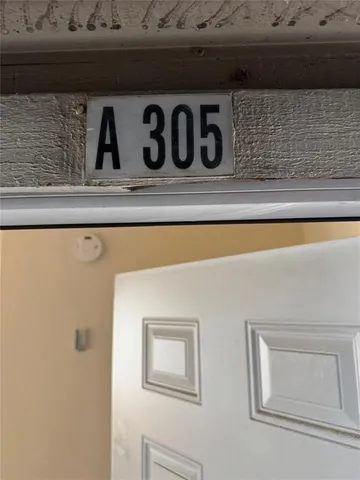 a close view of door