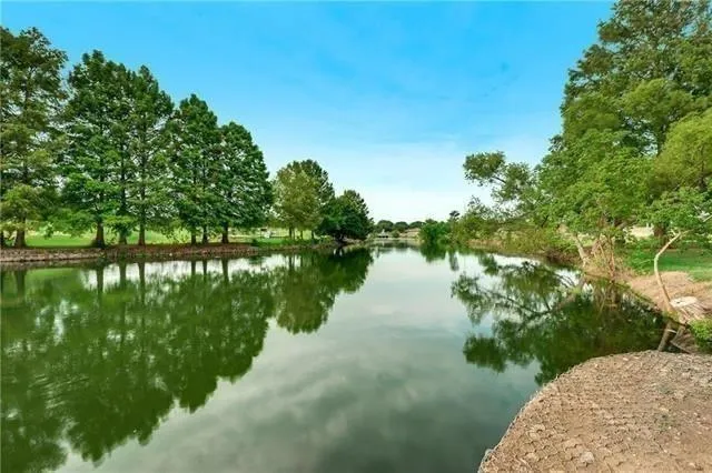 $775 | 9801 Walnut Street, Unit A305, Dallas, TX 75243