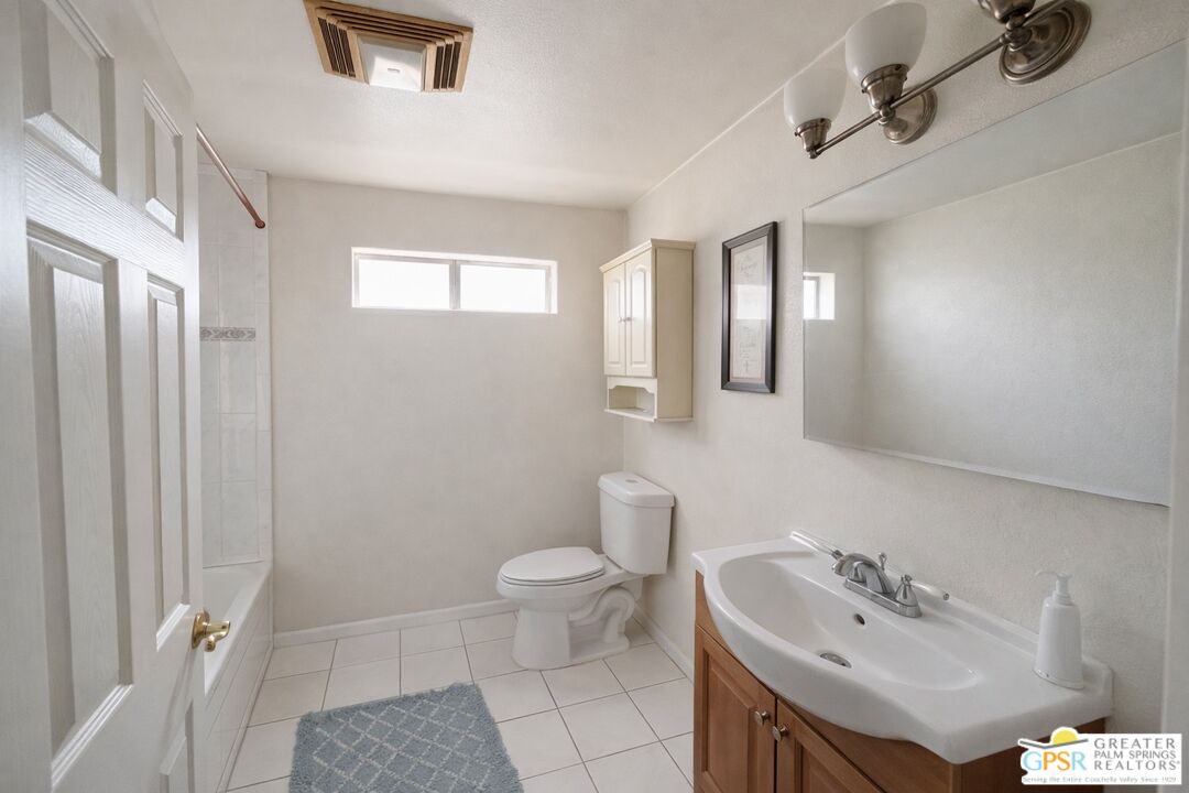 1406 West Stockwell Street Compton, CA 90222 - Photo 9 of 14