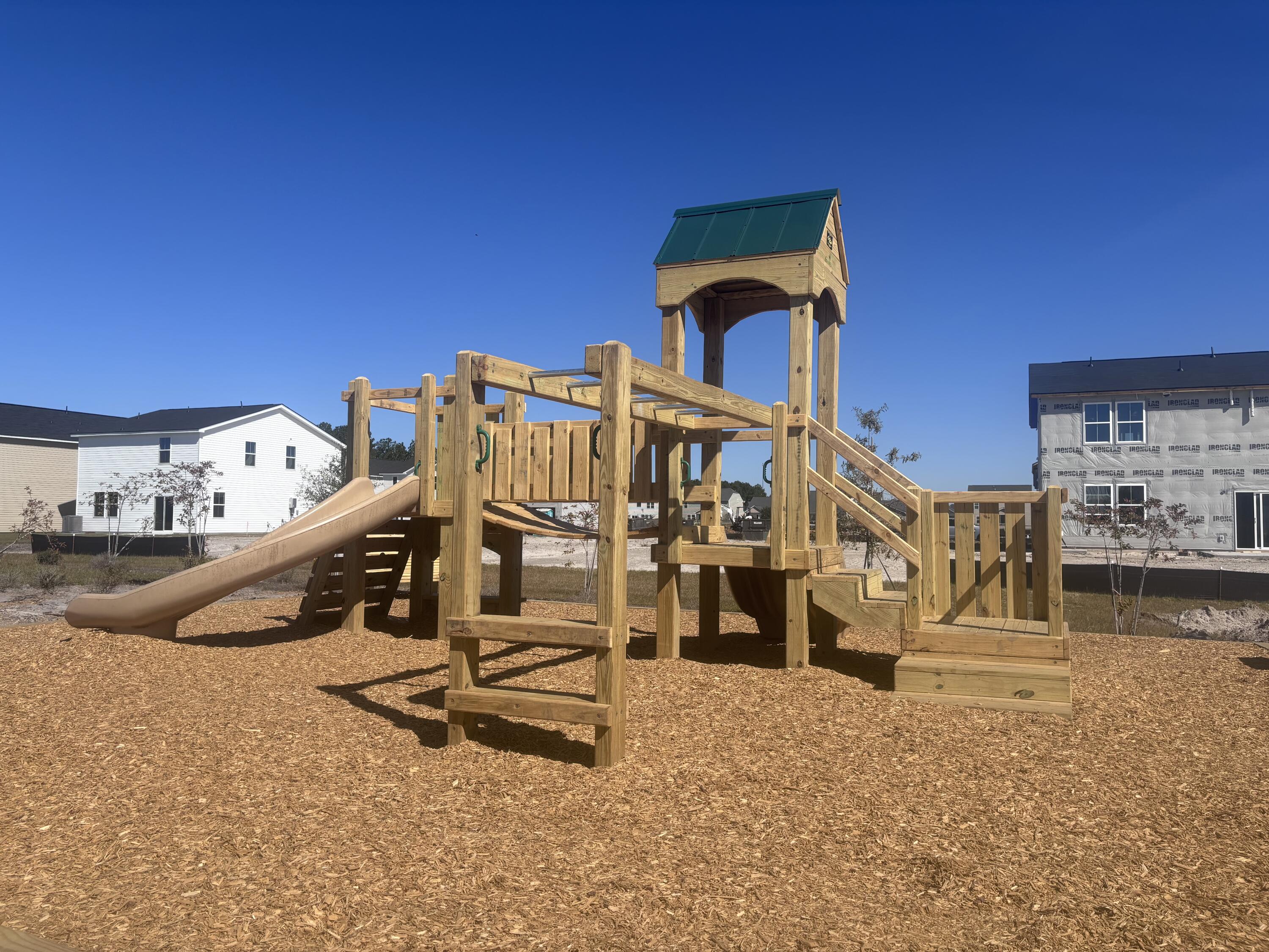 724 Ridgley Drive Summerville, SC 29486 - Photo 21 of 27 IMG_2549