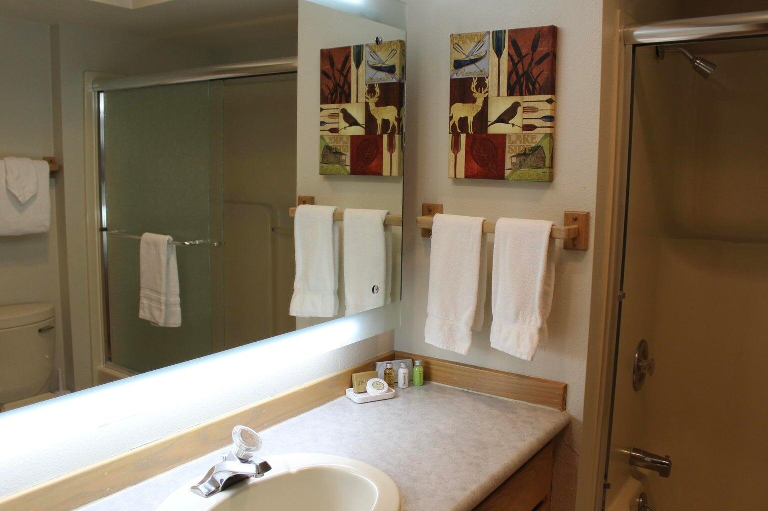 57407 Beaver Ridge Loop, Unit 44C2 Sunriver, OR 97707 - Photo 8 of 19 20230929230312878599000000-o