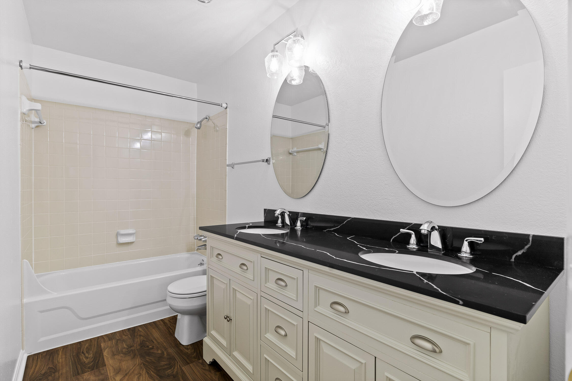 900 Mountain Creek Road, Unit P235 Chattanooga, TN 37405 - Photo 19 of 30 24-Mountain Creek-24
