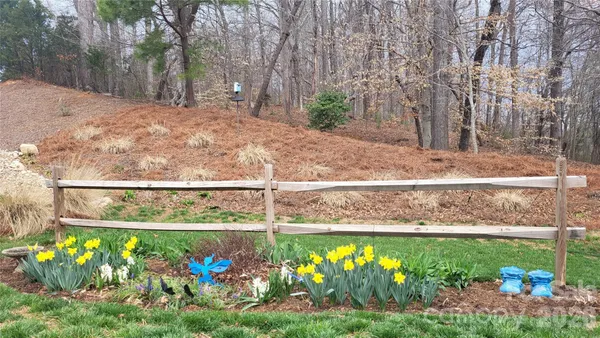 $324,900 | 3938 Village Boulevard Northwest, Conover, NC 28613