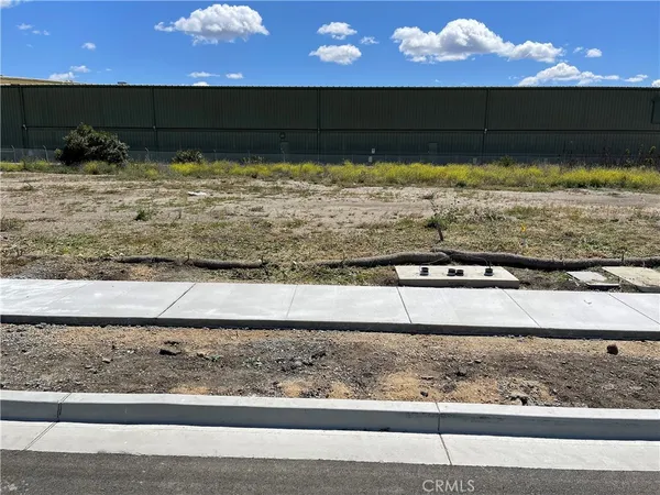 a view of a floor to a yard