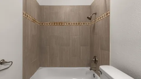 $2,395 | 1618 Chippeway Lane, Austin, TX 78745