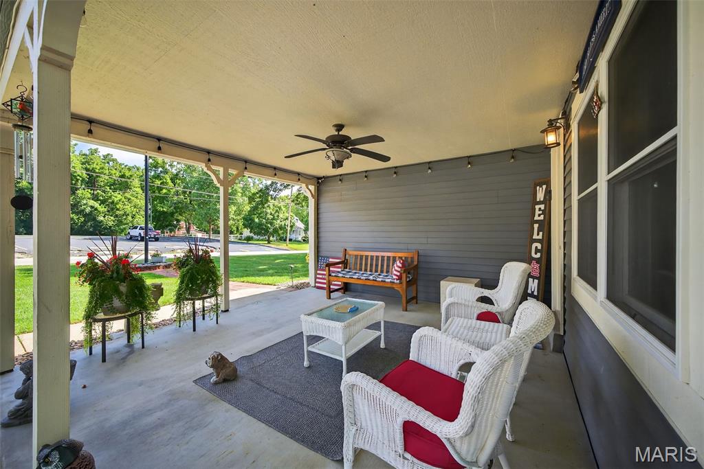 1186 Hackmann Road St. Paul, MO 63366 - Photo 10 of 42