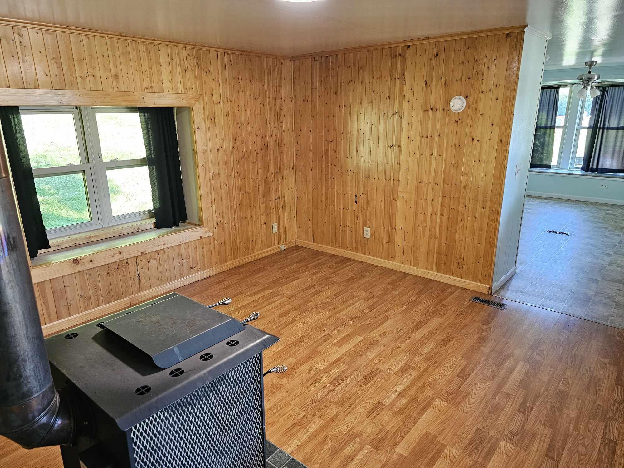 10885 Castor Road New Concord, OH 43762 - Photo 10 of 18 448079724_1025291672441909_7743501590903