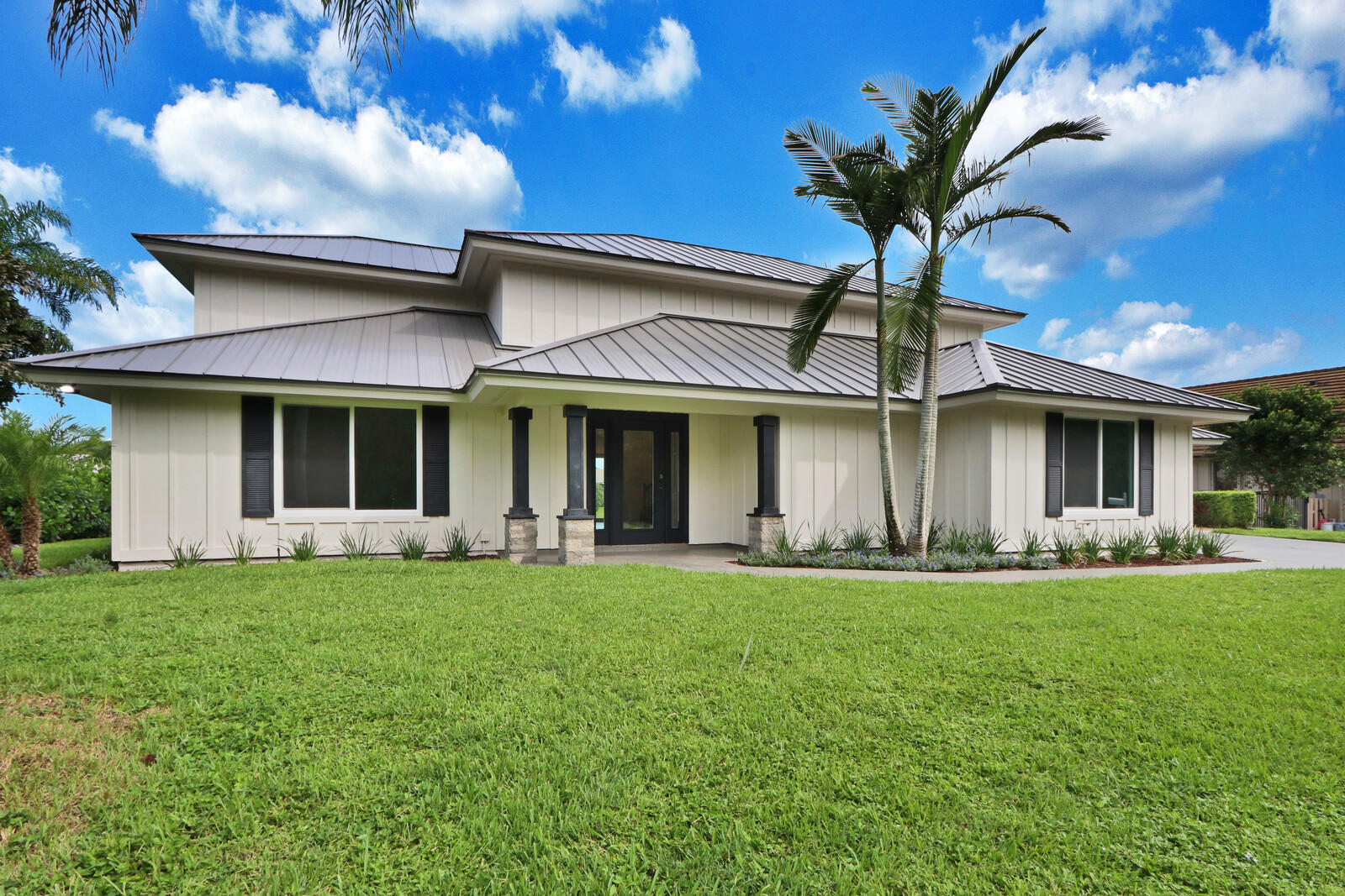 9079 Southeast Hawksbill Way Hobe Sound, FL 33455 - Photo 2 of 63 01_Image_1_mls