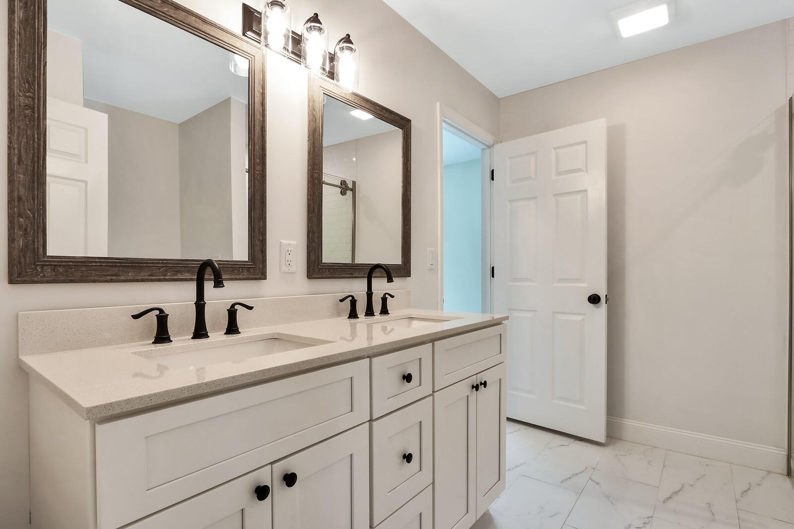 9079 Southeast Hawksbill Way Hobe Sound, FL 33455 - Photo 26 of 63 26_Image_26_mls