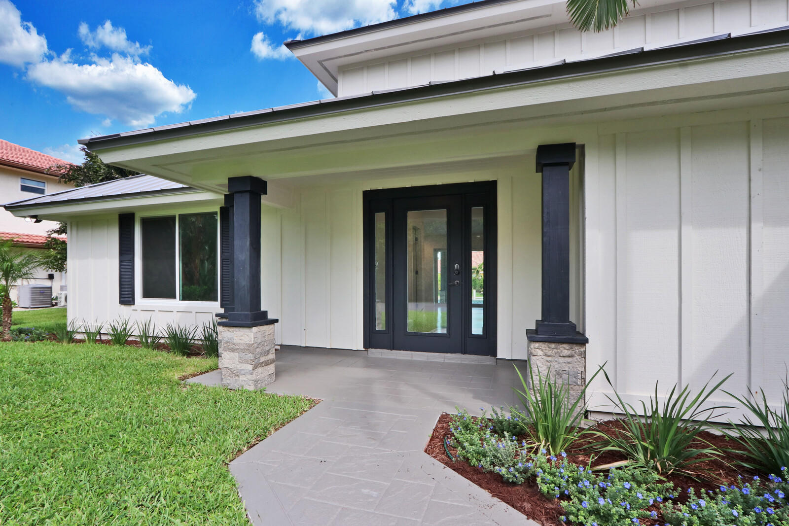 9079 Southeast Hawksbill Way Hobe Sound, FL 33455 - Photo 5 of 63 04_Image_4_mls