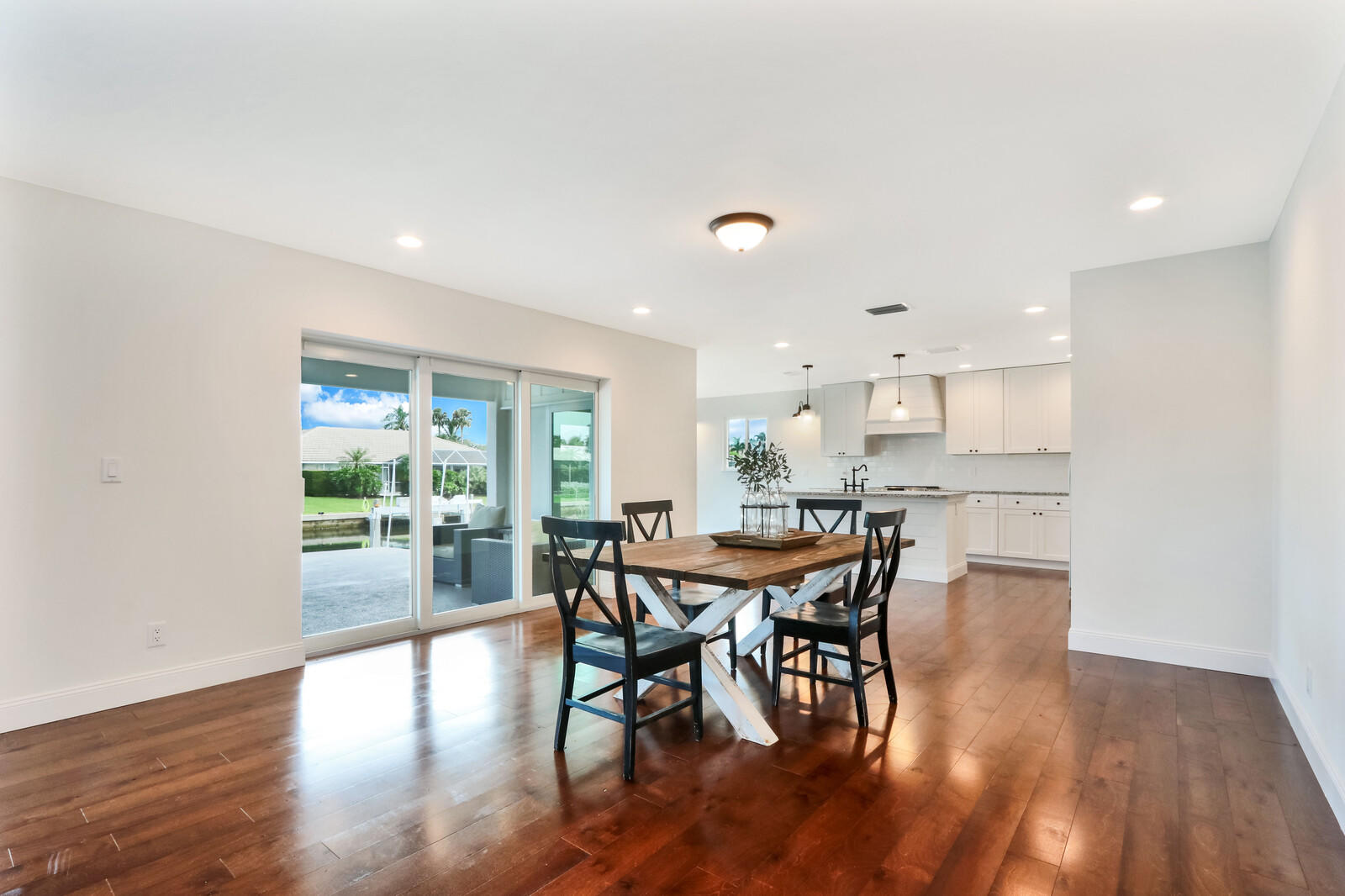 9079 Southeast Hawksbill Way Hobe Sound, FL 33455 - Photo 9 of 63 08_Image_8_mls