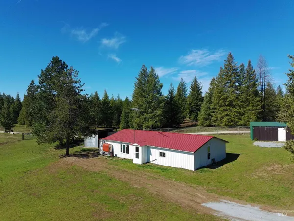 $475,000 | 509 Doris Lane, Oldtown, ID 83822