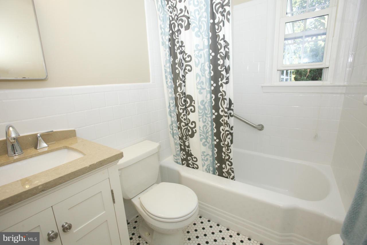 6503 Old Orchard Road Baltimore, MD 21239 - Photo 15 of 26 Updated Master BA w/New Tile